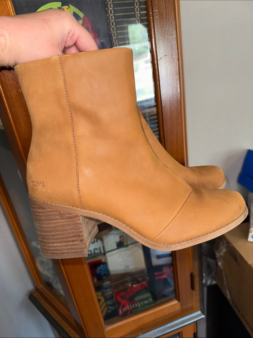 TOMS Tan Leather Block Heel Ankle Booties